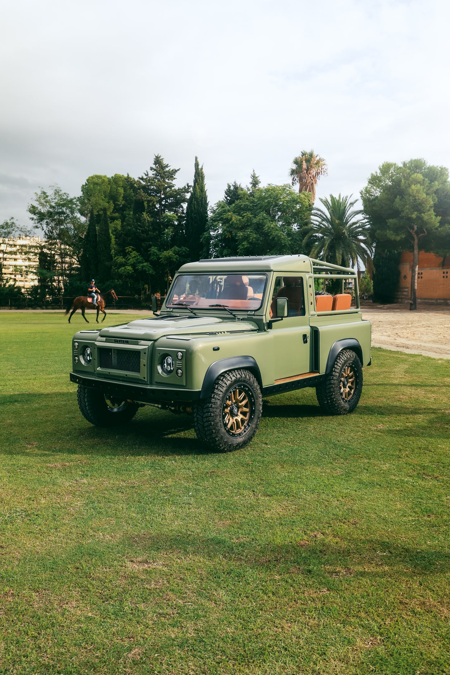 Land Rover Santana "THE ONE"