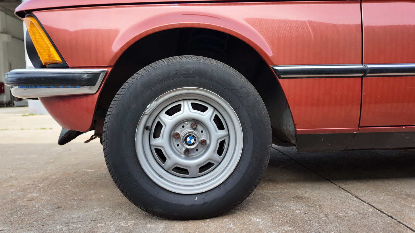 BMW E21 315 del año 1982