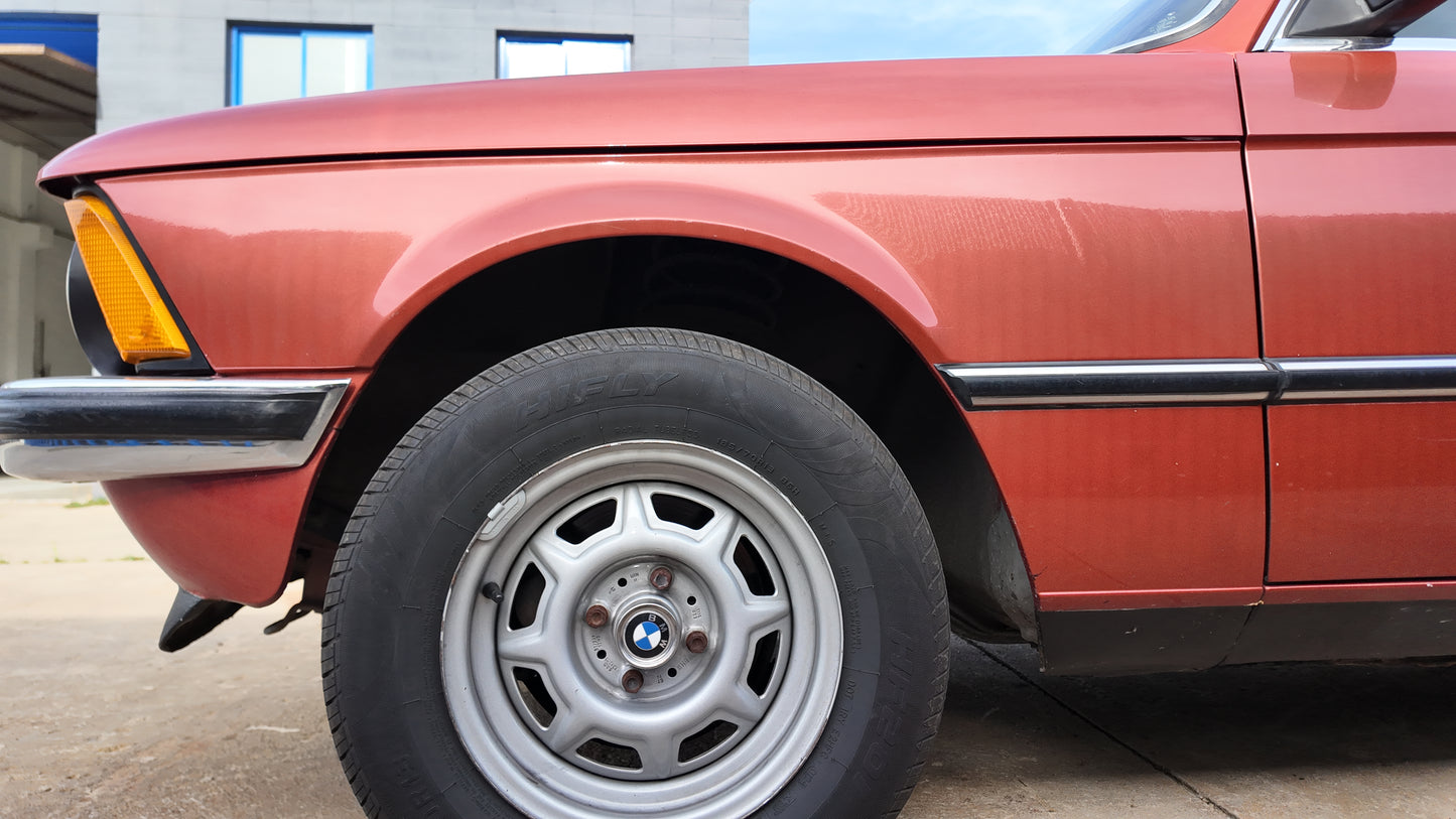 BMW E21 315 del año 1982