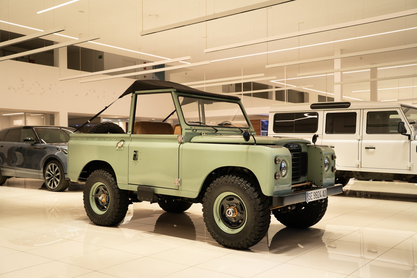 Land Rover Santana Beach